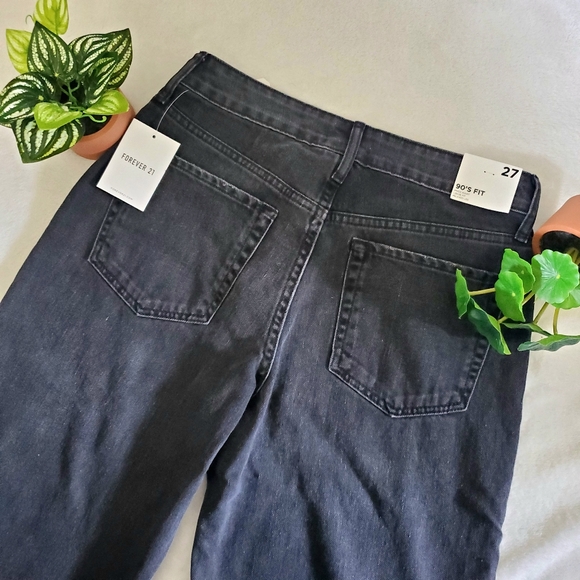 Forever 21 Premium Distressed 90s Fit Jeans - Picture 5 of 7